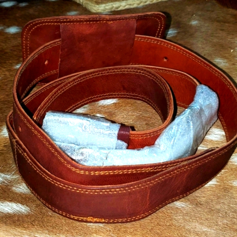 NWTO Authentic Soft Brown leather handbag shoulder extender.